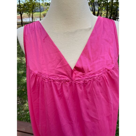 Vanity Fair Pink Nylon Sleeveless Nightgown XL Made In USA - Picture 9 of 10